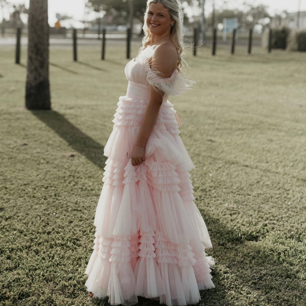 Sherri hill prom dress